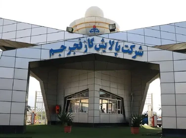 رسوب برداری بویلرهای پالایشگاه گاز فجر جم