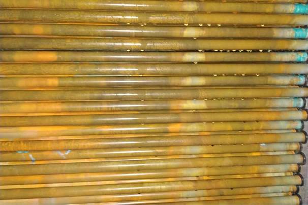 تصویربعد از رسوب برداری آب شیرین کن با محلول میتره